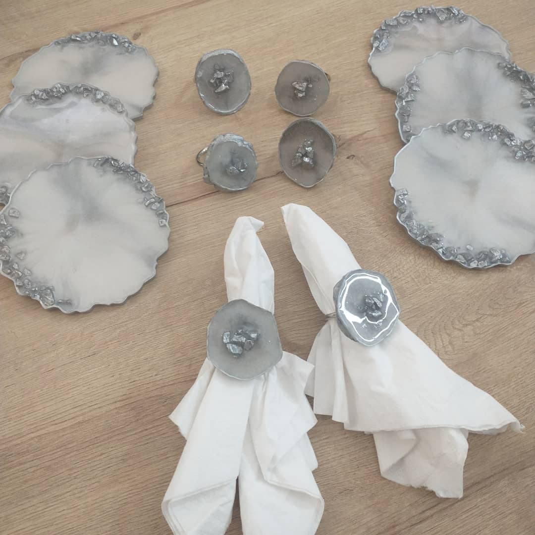 Table Runner — Marble Silver - View 7