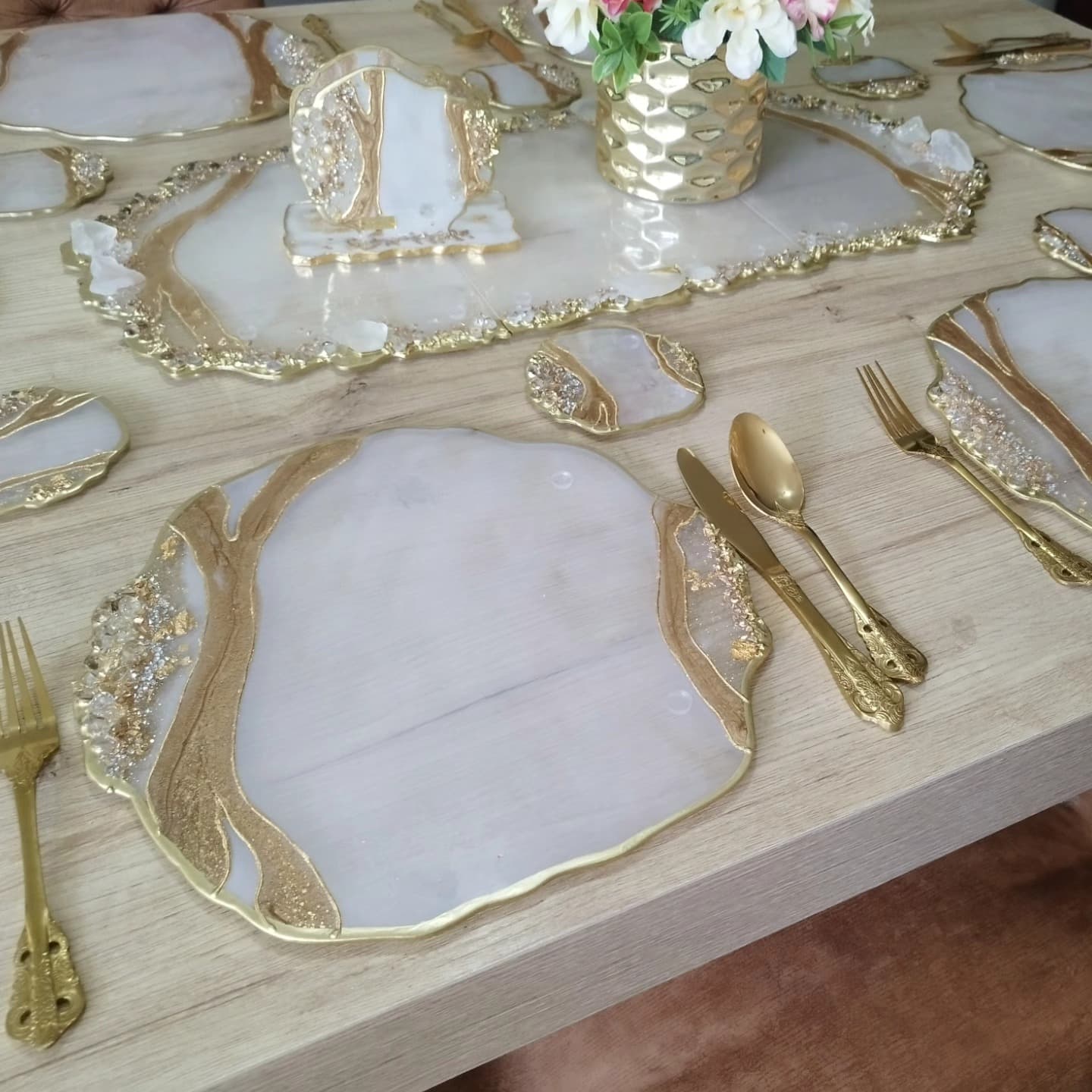 Placemat Set — Victoria Translucent - View 4