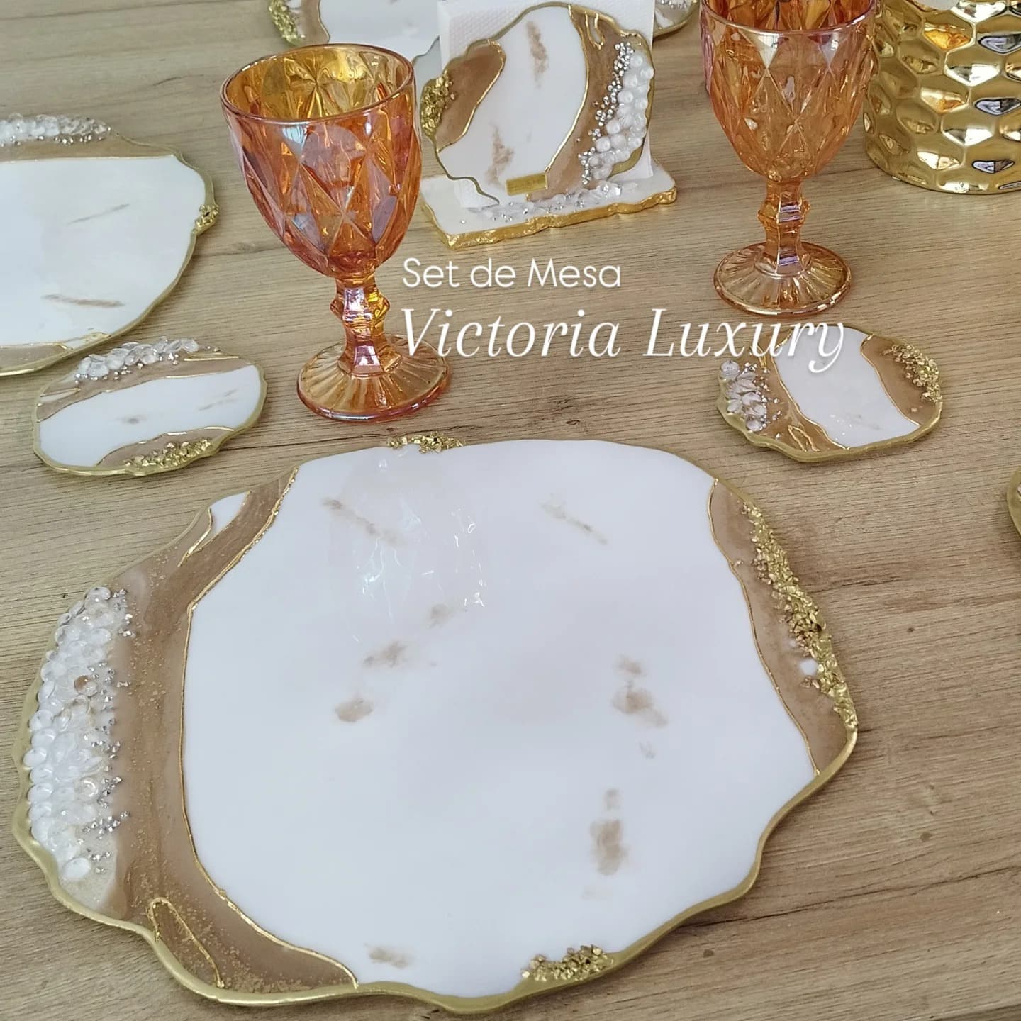 VICTORIA LUXURY - View 1